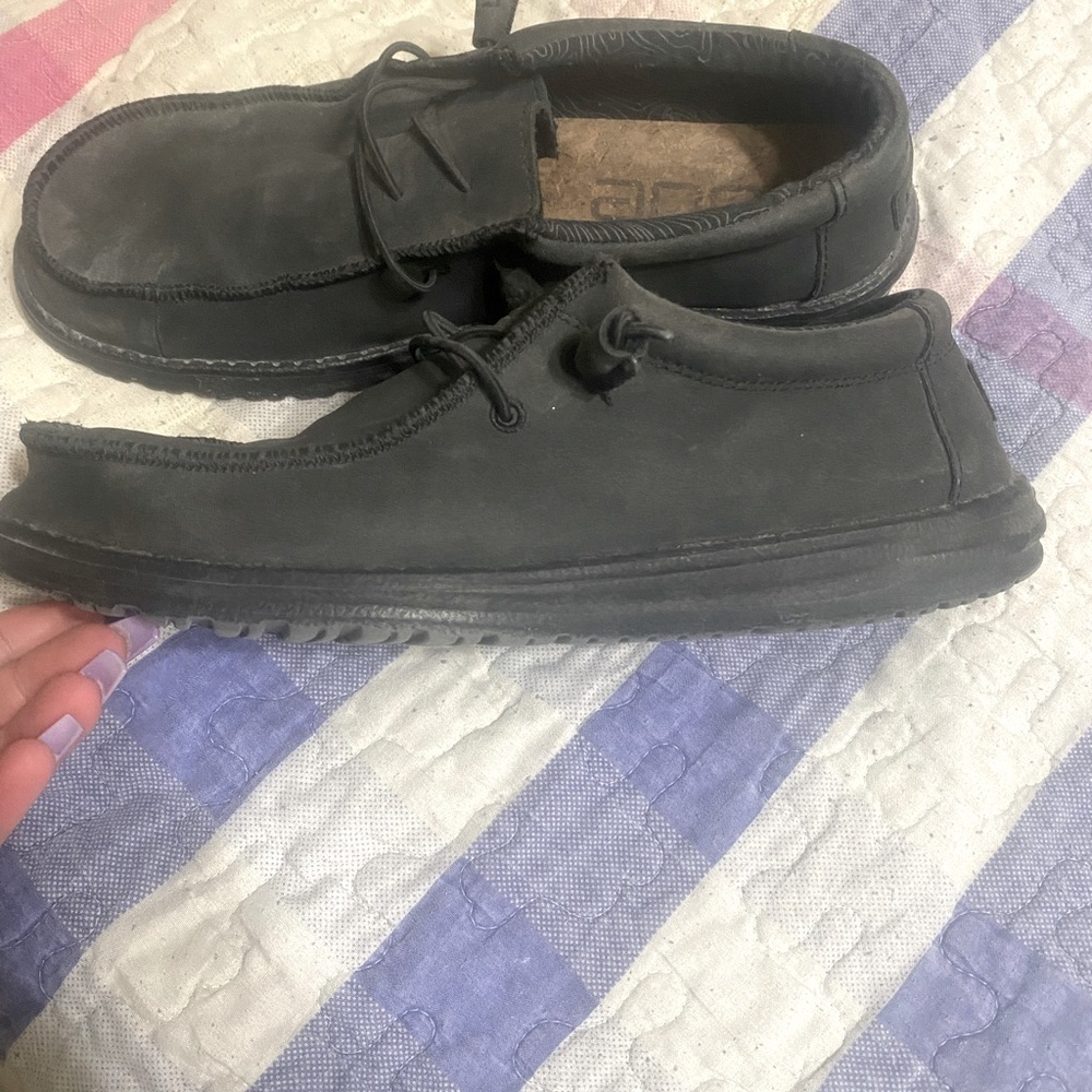 Mens size 10 black hey dudes